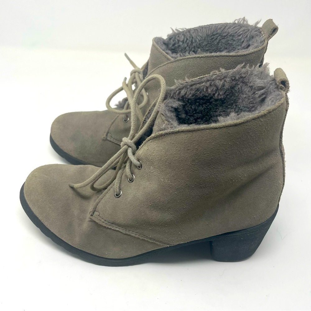 Brilliant Octavia Gray Leather Ankle Booties – Size 6.5